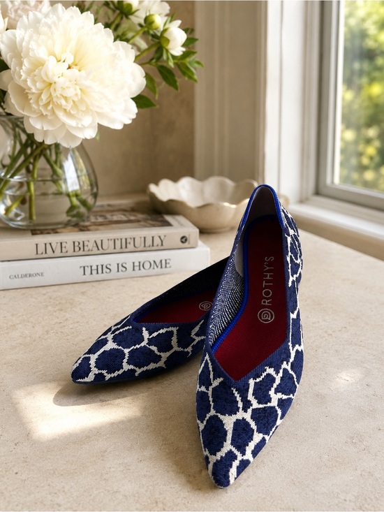 Rothy's Shoes - Rothy’s The Point Indigo Giraffe Flats NIB Retired Rare Size 9.5